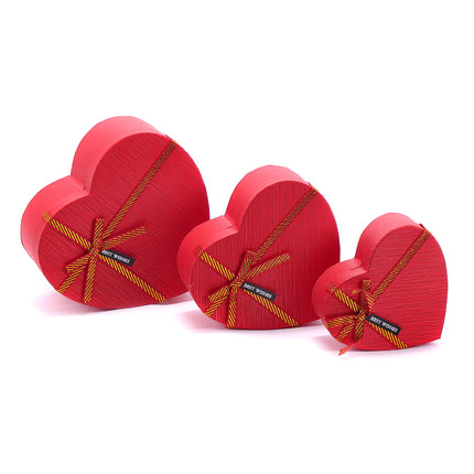 00602012_box-srdce-cervene-zlata-stuha-3-3