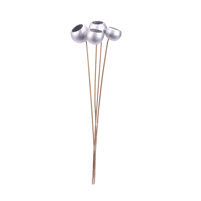 01502815_bell-cup-medium-5-7-cm-m18-metallic-silver-on-50-cm-stem